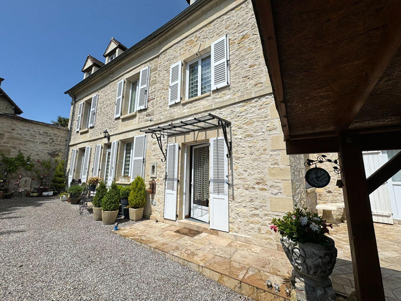 Maison - 135 m² - 5 pièces