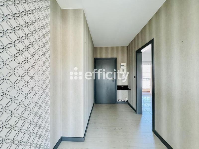 Appartement - 94 m² - 3 pièces