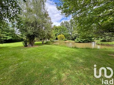 Maison - 210 m² - 8 pièces