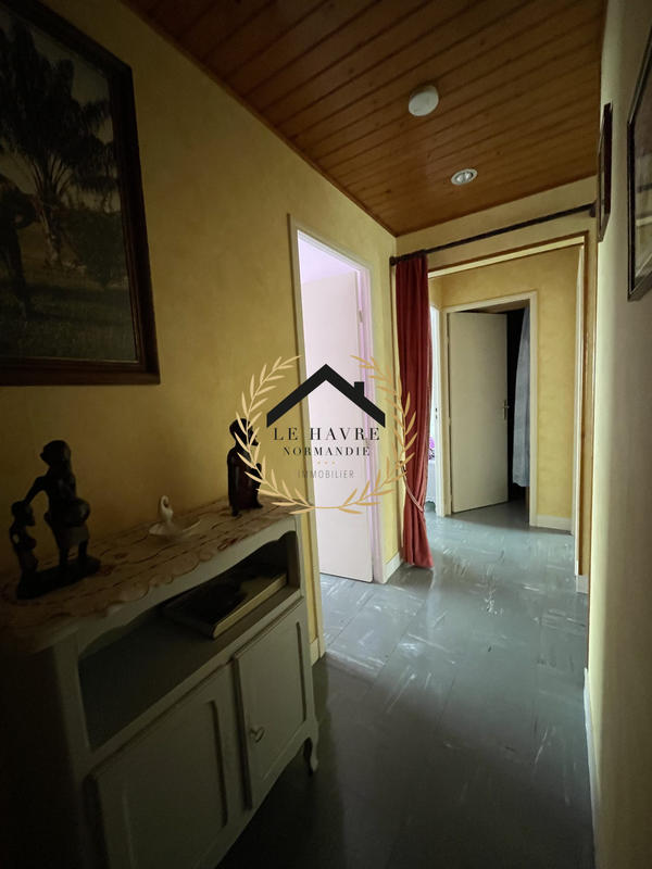 Maison - 96 m² - 4 pièces