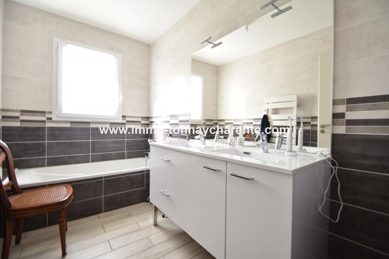 Maison contemporaine - 104 m² - 5 pièces