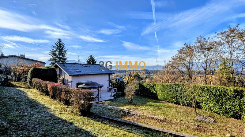 Maison - 143 m² - 8 pièces