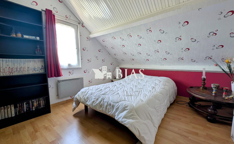 Maison - 102 m² - 5 pièces