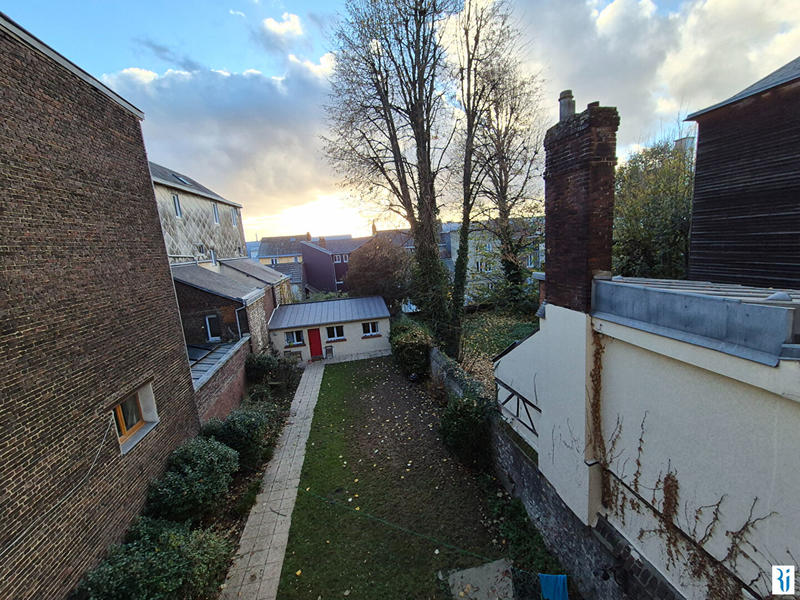 Appartement - 77 m² - 4 pièces