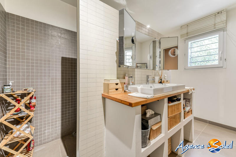 Maison contemporaine - 170 m² - 5 pièces