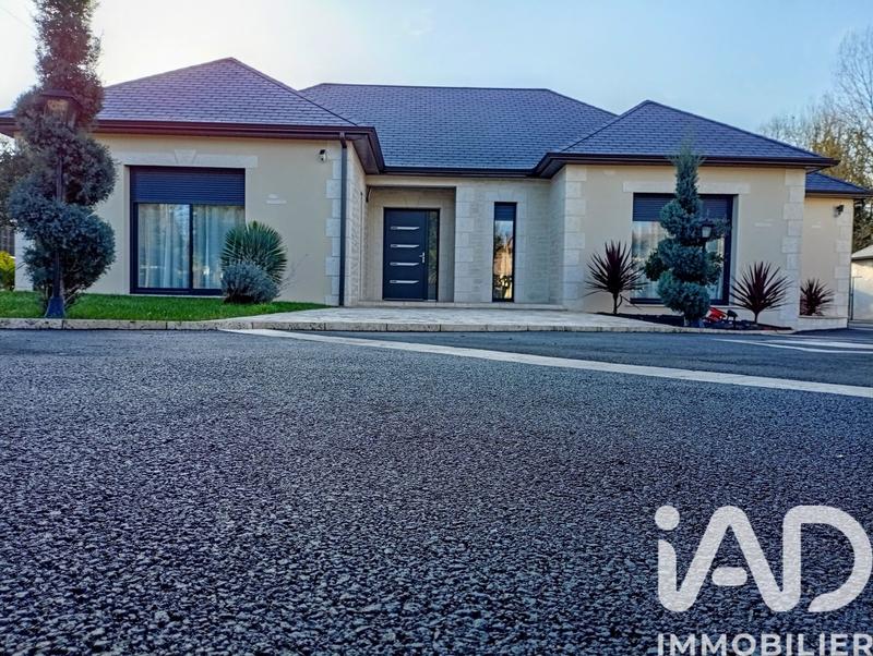 Maison - 121 m² - 4 pièces