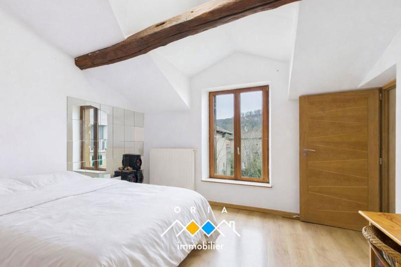 Maison - 174 m² - 7 pièces