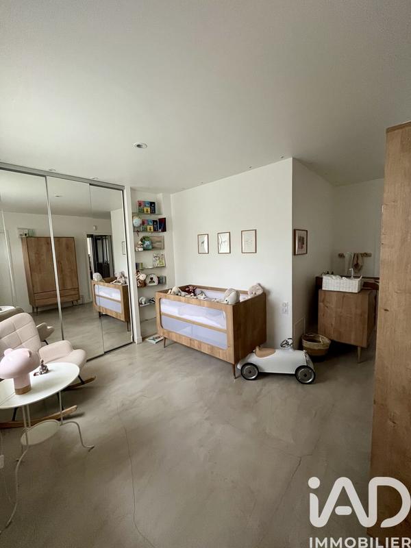 Maison de ville - 240 m² - 8 pièces