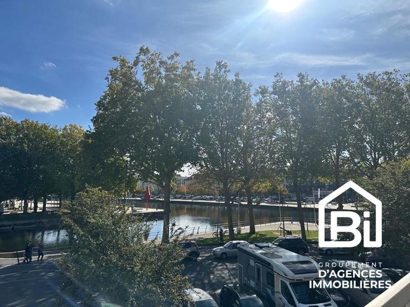 Appartement - 150 m² - 6 pièces