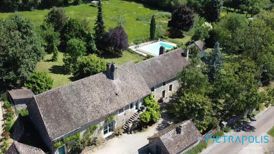 Maison ancienne - 306 m² - 12 pièces