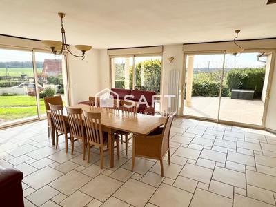 Maison - 157 m² - 8 pièces