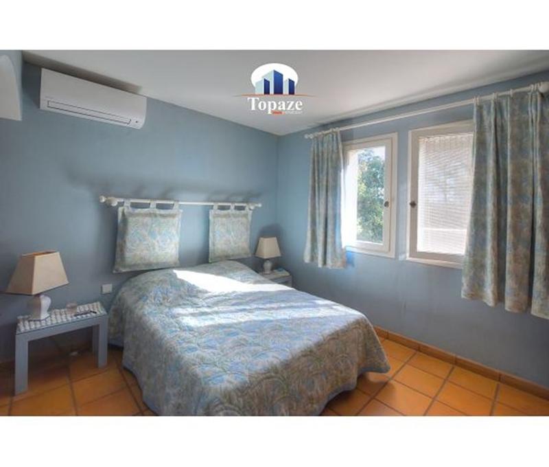 Maison provençale - 201 m² - 6 pièces