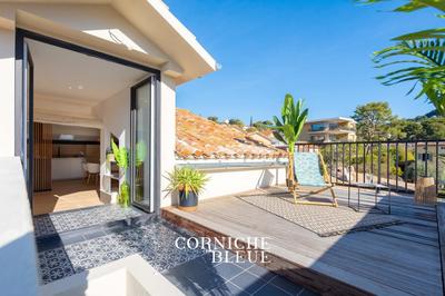 Appartement - 102 m² - 3 pièces