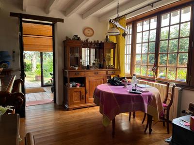 Maison - 186 m² - 5 pièces