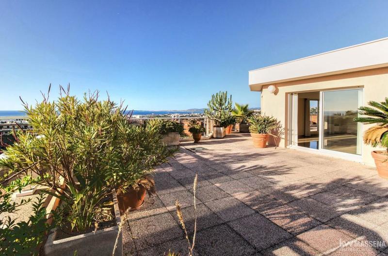 Appartement - 134 m² - 4 pièces