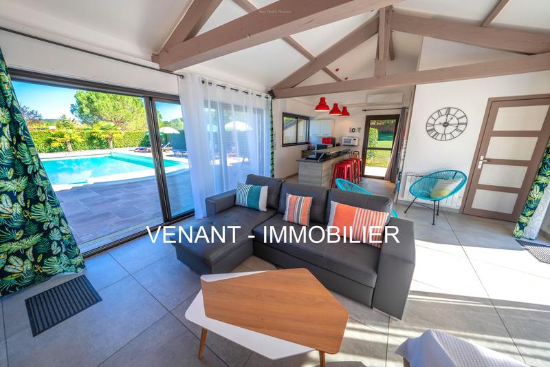 Villa - 457 m² - 16 pièces