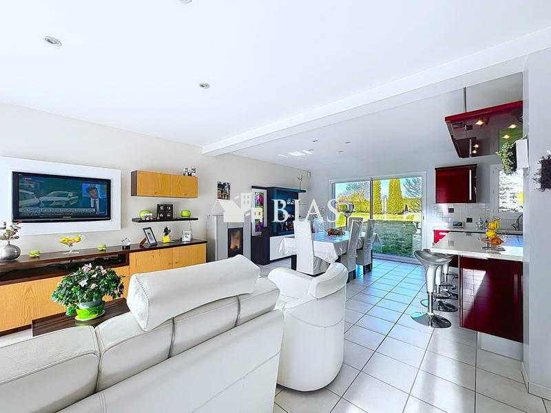 Maison contemporaine - 127 m² - 6 pièces