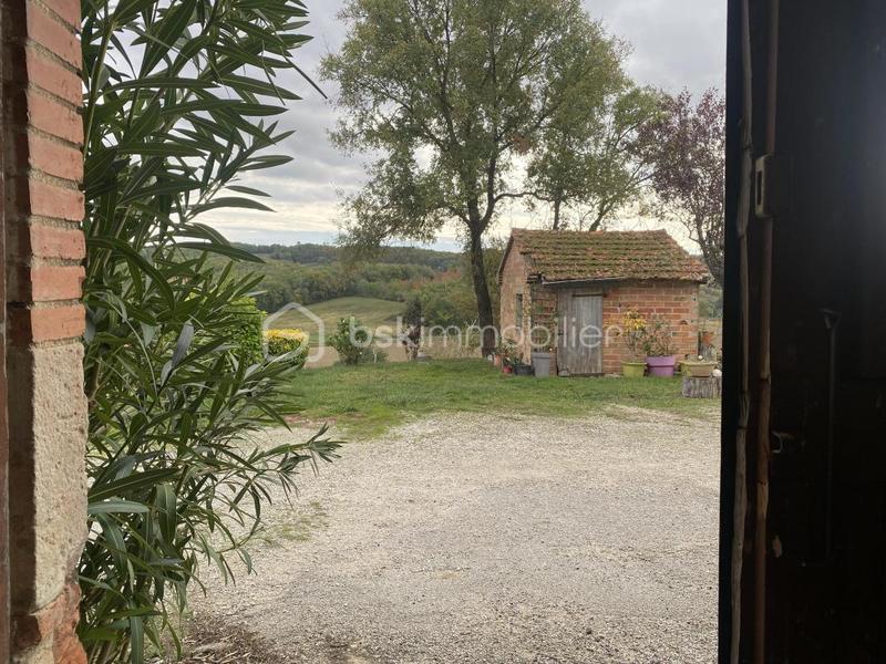 Corps de ferme - 145 m² - 5 pièces