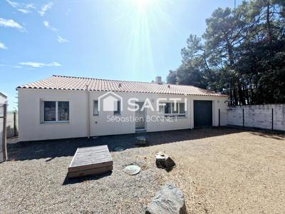 Maison - 87 m² - 5 pièces