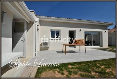 Maison - 107 m² - 4 pièces