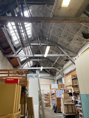 Local d'activité / Entrepôt - 444 m²