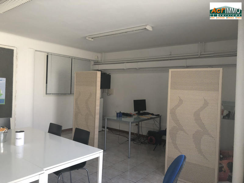 Local commercial - 160 m²
