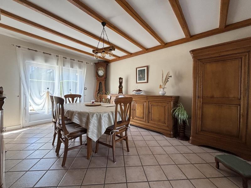 Maison - 90 m² - 4 pièces