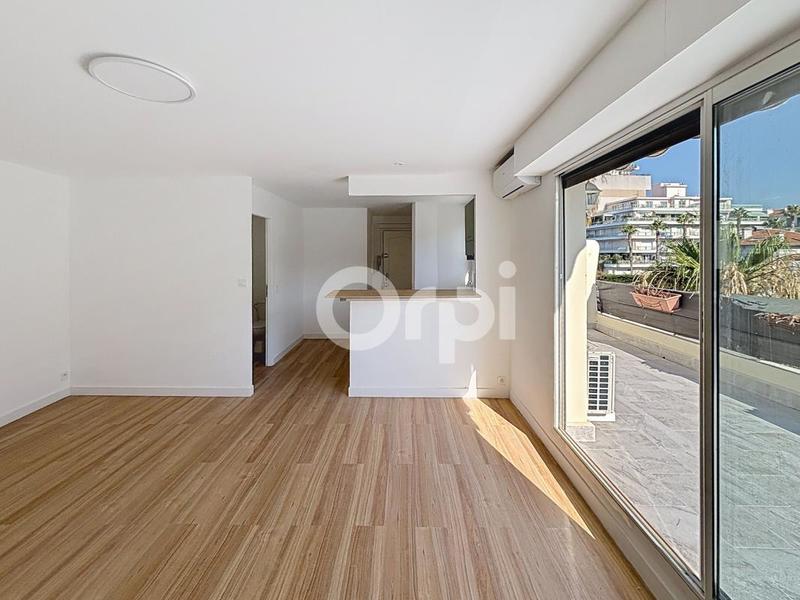 Studio - 36 m² - 1 pièce