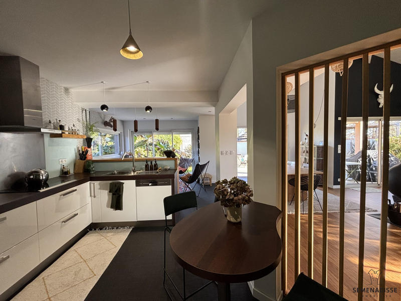 Maison - 177 m² - 5 pièces