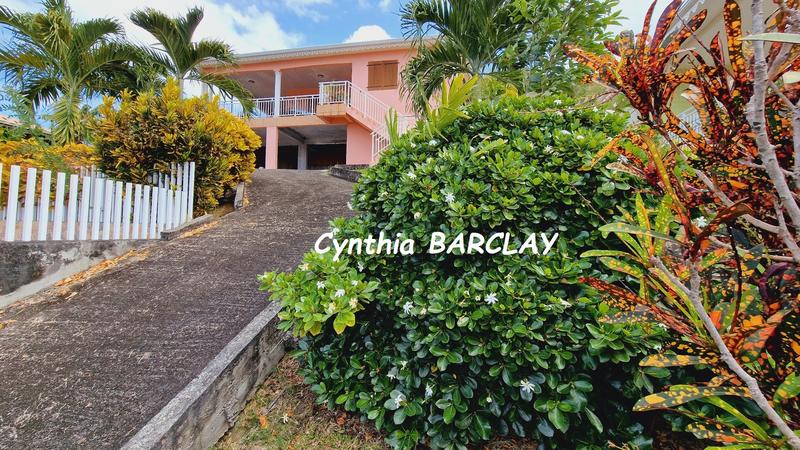 Maison - 130 m² - 4 pièces