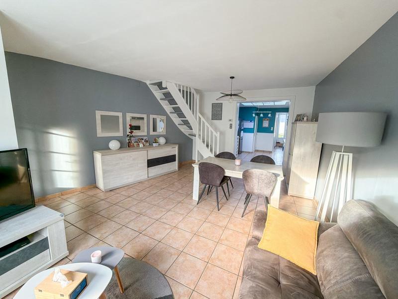 Maison - 80 m² - 4 pièces