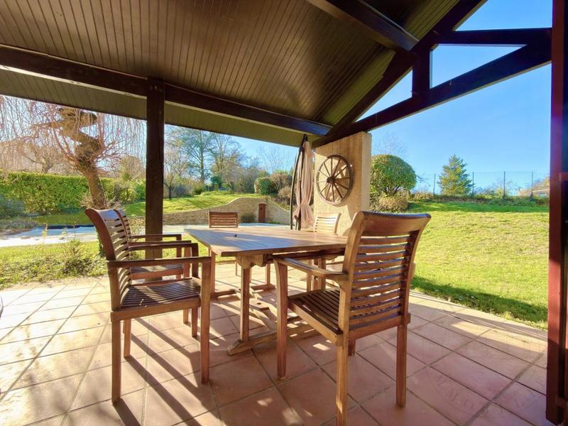 Maison - 151 m² - 6 pièces