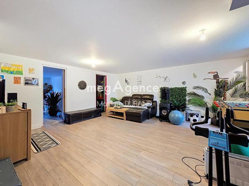 Maison - 143 m² - 7 pièces