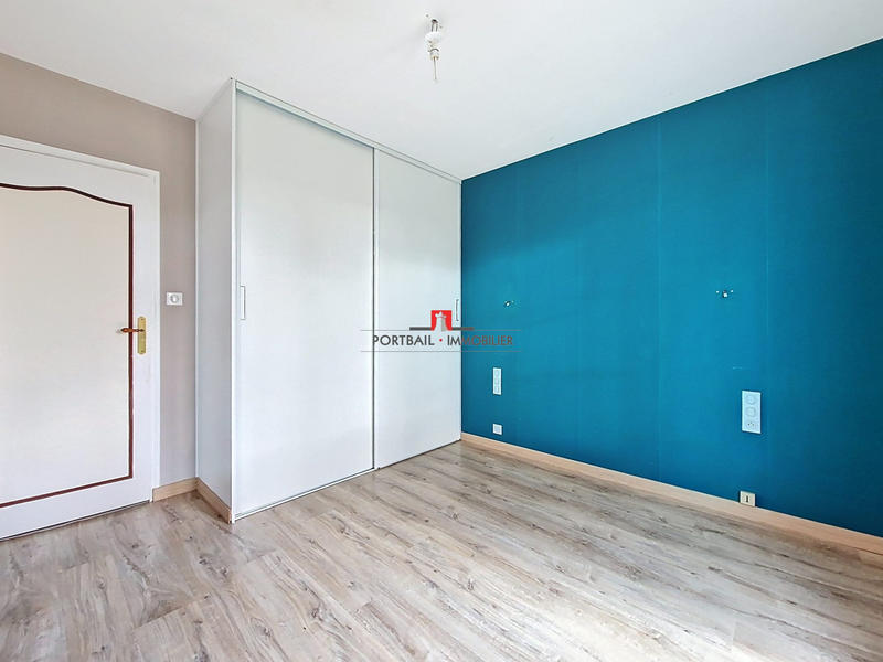 Maison traditionnelle - 96 m² - 4 pièces