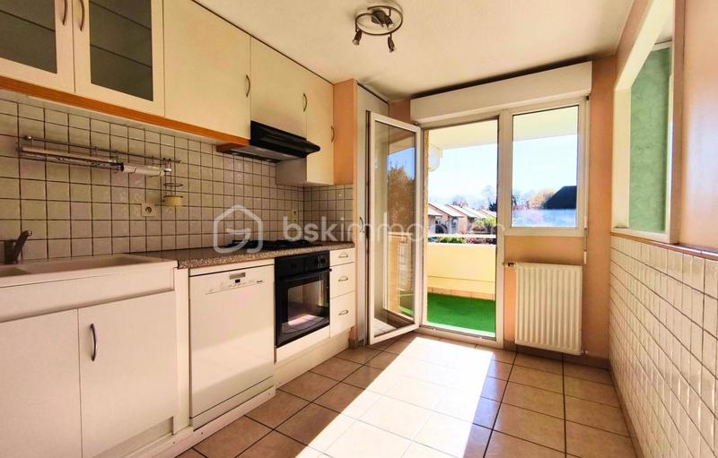 Appartement - 80 m² - 4 pièces