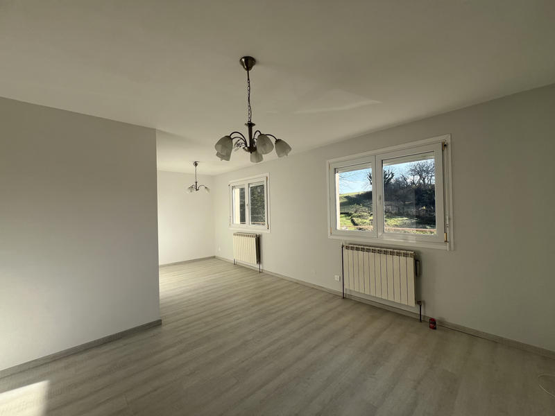 Maison - 88 m² - 6 pièces