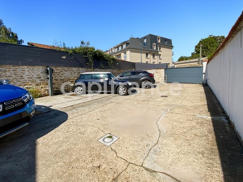 Immeuble - 229 m² - 12 pièces