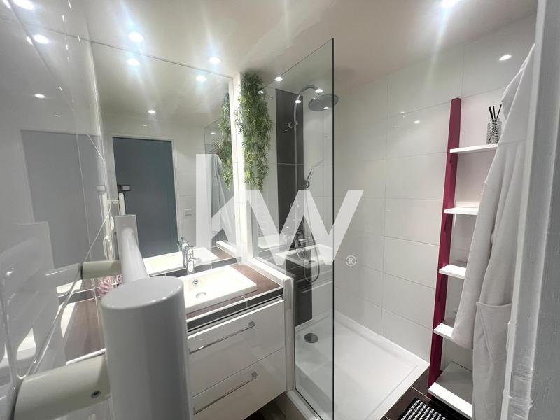 Appartement - 110 m² - 4 pièces