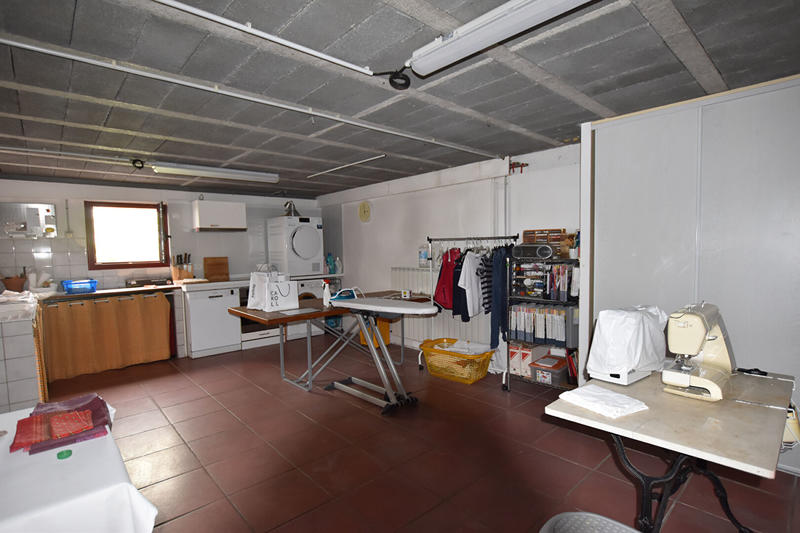 Maison - 183 m² - 6 pièces