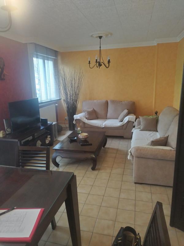 Appartement - 72 m² - 5 pièces