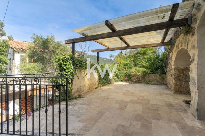 Maison - 167 m² - 5 pièces