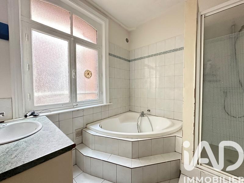 Appartement - 111 m² - 5 pièces
