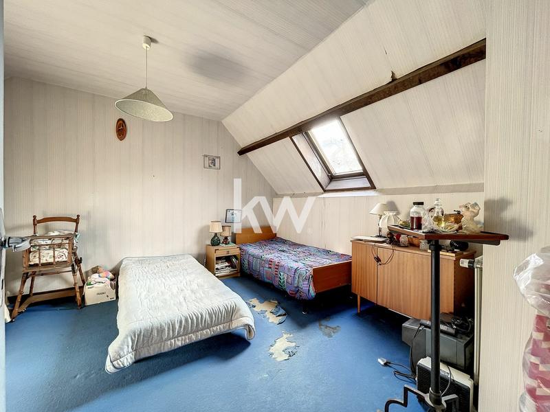 Maison traditionnelle - 87 m² - 4 pièces