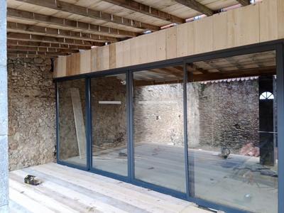 Maison - 250 m² - 8 pièces