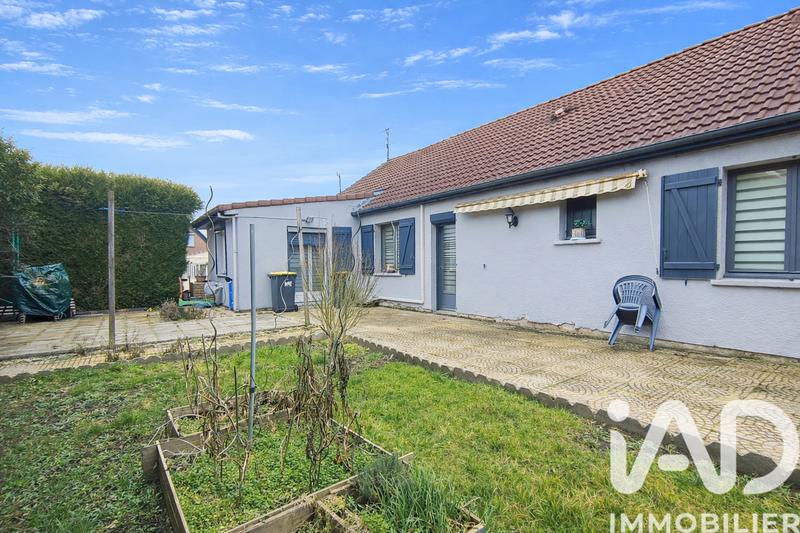 Maison - 98 m² - 4 pièces