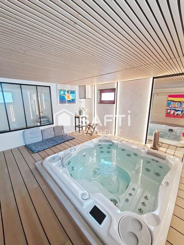 Châlet - 288 m² - 7 pièces