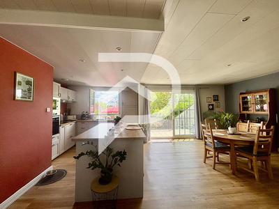 Maison - 87 m² - 5 pièces