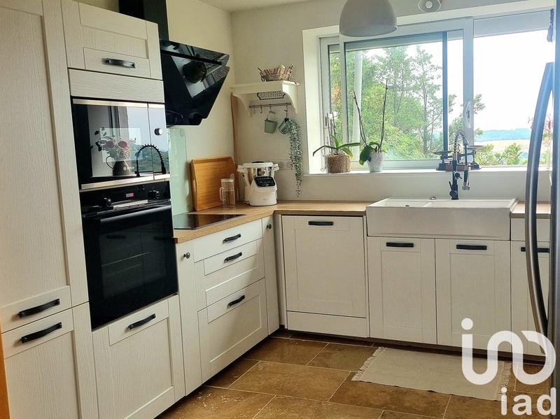 Maison - 96 m² - 4 pièces