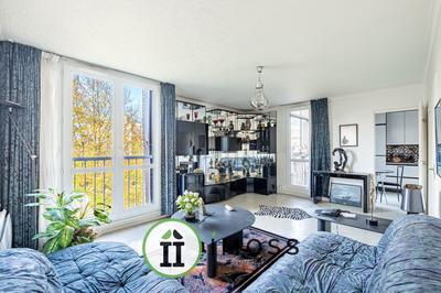 Appartement - 75 m² - 3 pièces