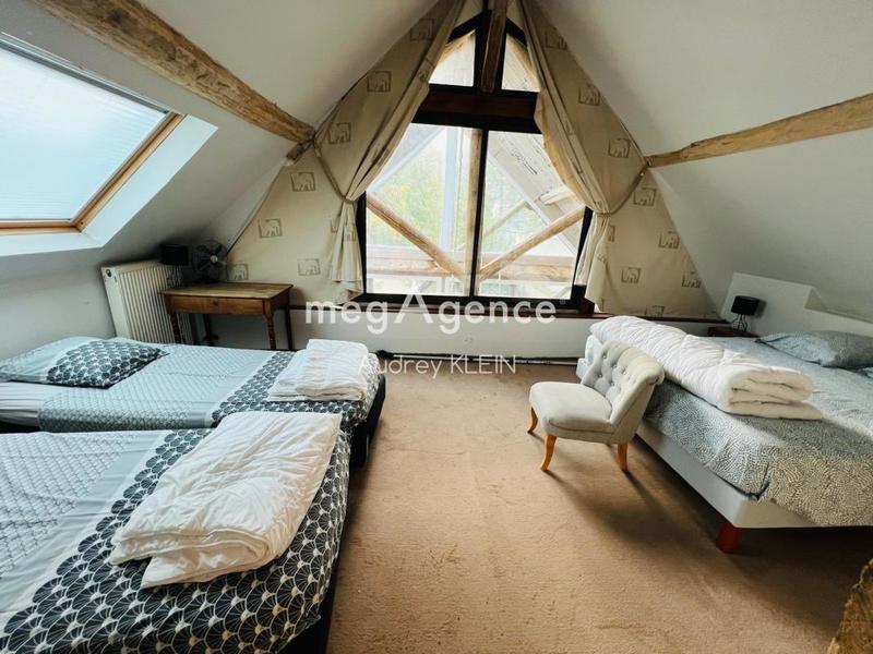 Longère - 211 m² - 6 pièces